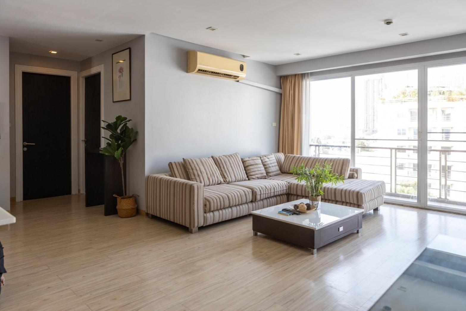 P Villa Lamoon Thonglor Bangkok Ngoại thất bức ảnh